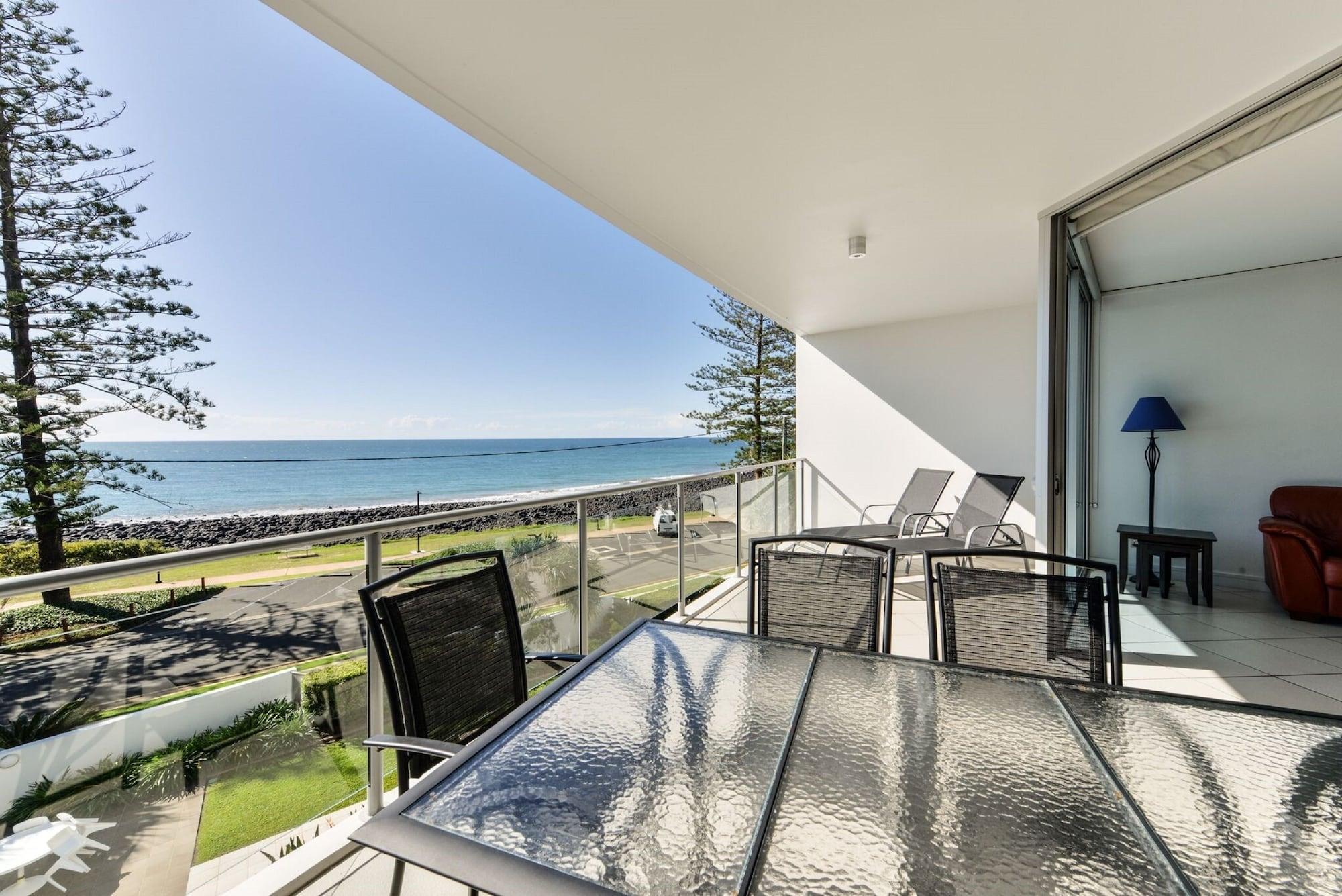 C Bargara Resort Buitenkant foto
