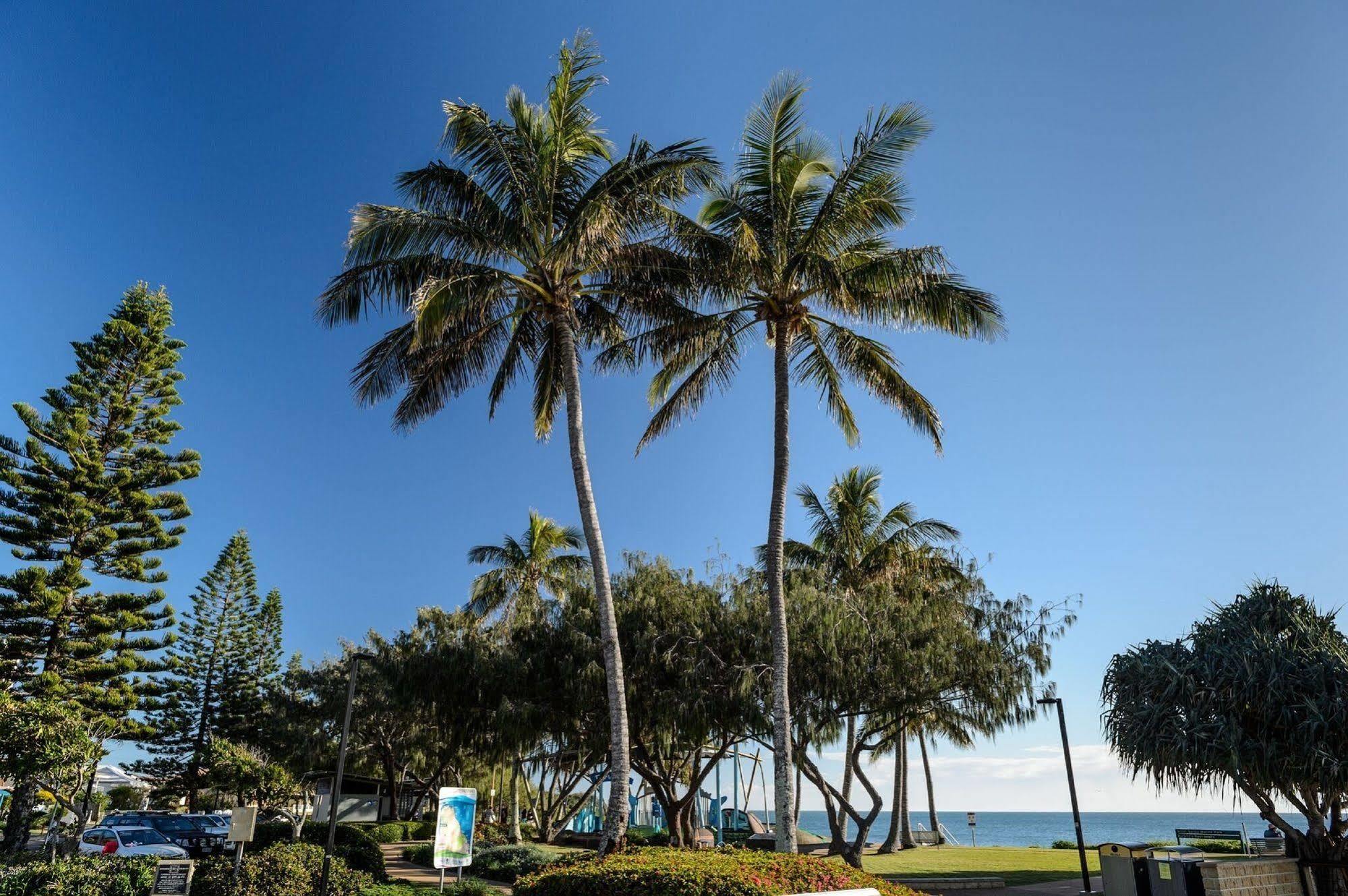C Bargara Resort Buitenkant foto